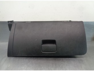 Recambio de guantera para kia sportage drive 4x2 referencia OEM IAM 845403U000 