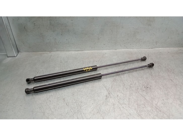 Recambio de amortiguadores maletero / porton para renault laguna ii (bg0/1_) 2.2 dci (bg0f) referencia OEM IAM 8200000902B 82000
