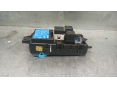 Recambio de caja reles / fusibles para volvo s40 berlina 1.8 16v cat referencia OEM IAM 30807016 