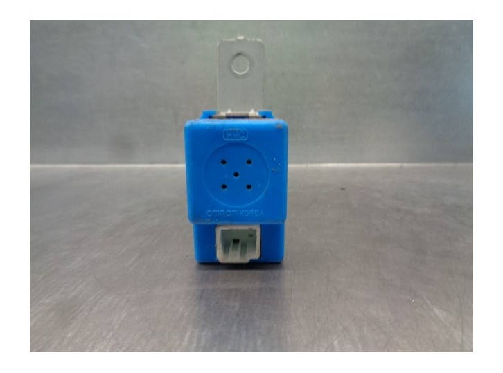 Recambio de rele para kia sportage drive 4x2 referencia OEM IAM 957103K100 