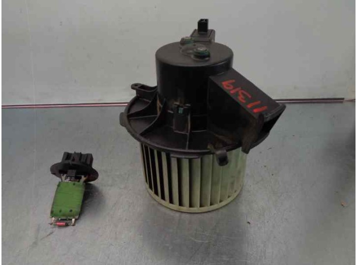 Recambio de motor calefaccion para peugeot 307 break / sw (s1) 2.0 hdi cat referencia OEM IAM 593220400  