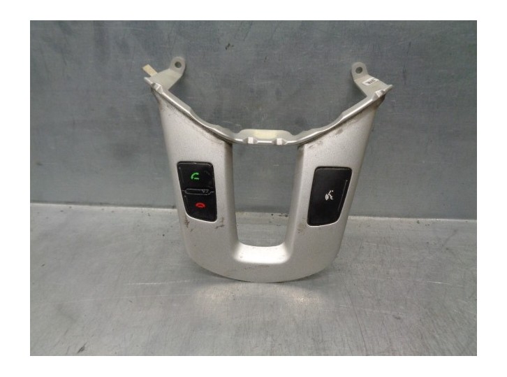 Recambio de mando volante para kia sportage drive 4x2 referencia OEM IAM 967003W500EQ 967003W550EQ 