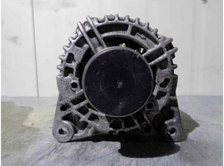 Replacement alternator for Nissan NV 200 (M20) 1.5 dCi CAT OEM IAM reference 8200728292C 0124525140 BOSCH