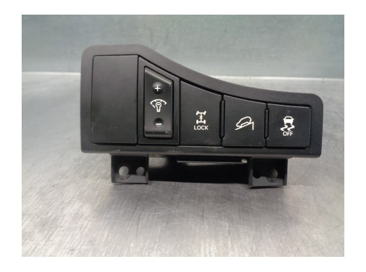 Recambio de mandos salpicadero para kia sportage drive 4x2 referencia OEM IAM 937003U060WK 