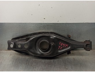 Recambio de brazo suspension inferior trasero izquierdo para mercedes-benz clase clk (w209) coupe 2.7 cdi 20v cat referencia OEM