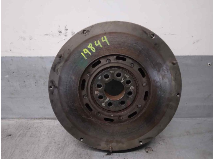 Replacement flywheel for Volvo S80 saloon 2.5 turbodiesel OEM IAM reference 074105266B 074105266B 