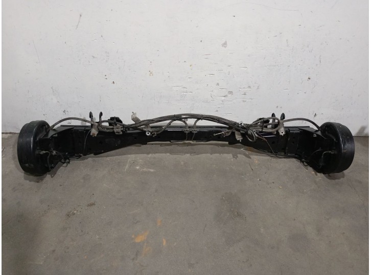 Recambio de puente trasero para nissan nv 200 (m20) 1.5 dci cat referencia OEM IAM 2611345 TAMBOR 4 AGUJEROS 