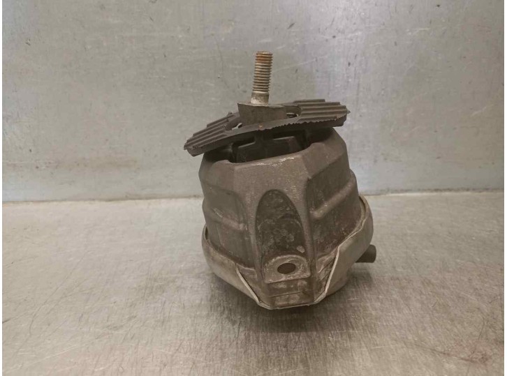 Recambio de soporte motor derecho para bmw serie 5 touring (e61) 2.0 turbodiesel cat referencia OEM IAM 22116769874 