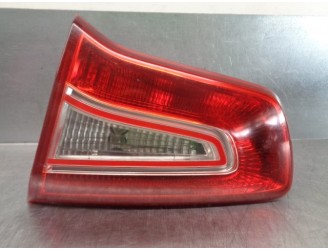 Recambio de piloto trasero derecho para kia sportage drive 4x2 referencia OEM IAM 924063W010 DE PORTON