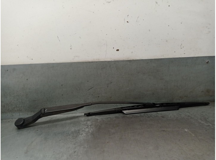 Recambio de brazo limpia delantero derecho para jaguar xj (x300, x330) 6 3.2 referencia OEM IAM LMD7005AA LMD7005AA 