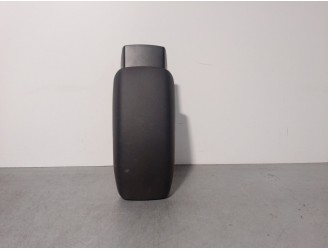 Recambio de apoyabrazos central para hyundai bayon (bc3) 1.0 t-gdi referencia OEM IAM 84660T7600NNB 84660T7600NNB 