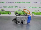 Replacement rear right door lock for Audi A4 Avant (B5) 2.5 V6 24V TDI OEM IAM reference 4D1839015A VACUUM PUMP 5 