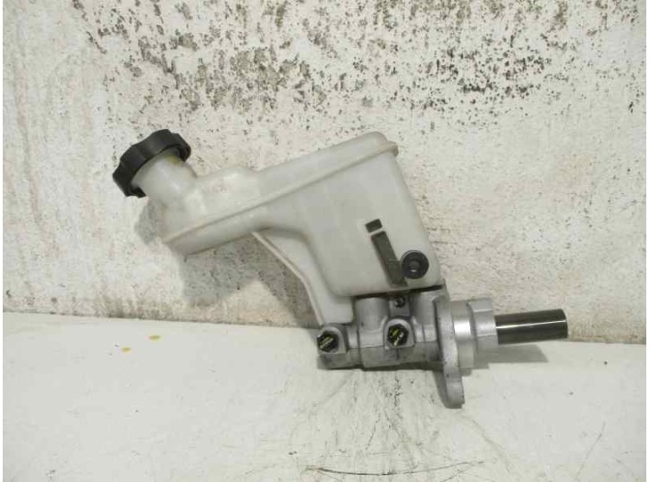 Recambio de bomba freno para hyundai ix35 1.7 crdi cat referencia OEM IAM 585102S201  