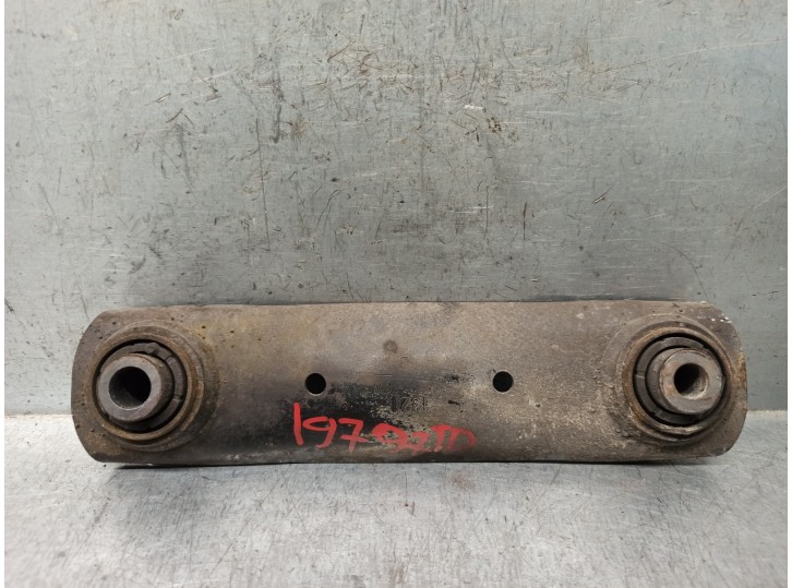 Replacement rear right lower suspension arm for Opel Insignia Berlina 2.0 CDTi CAT OEM IAM reference 423046 