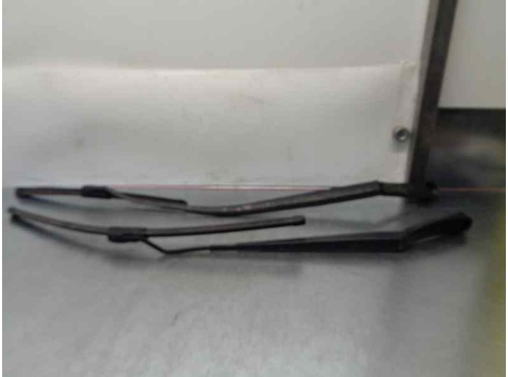 Recambio de brazo limpia delantero derecho para hyundai ix35 1.7 crdi cat referencia OEM IAM 983102S000 983202Y000 