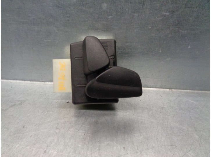 Recambio de mando asiento derecho para bmw serie 5 berlina (e60) 3.0 turbodiesel cat referencia OEM IAM 6926962 