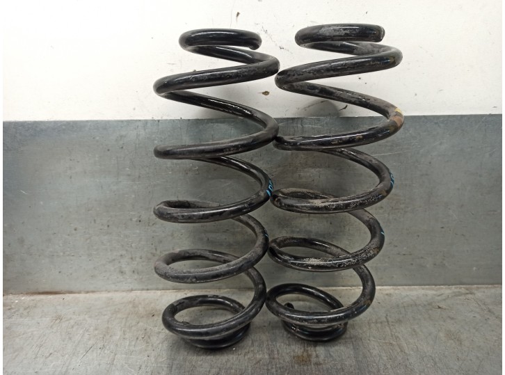 Recambio de muelle amortiguacion para smart forfour 1.0 cat referencia OEM IAM A4533240004 