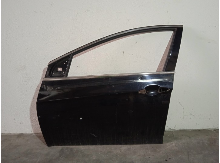 Recambio de puerta delantera izquierda para hyundai i40 cab bluedrive referencia OEM IAM 760033Z000 NEGRA 4 PUERTAS