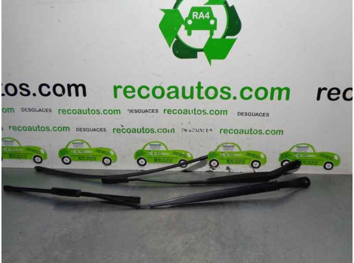 Replacement front right wiper arm for renault megane iii saloon 5-door dynamique OEM IAM reference 