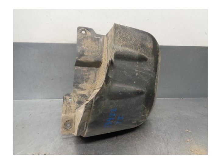 Recambio de guardabarros trasero para mitsubishi l 200 (ka0/kb0) 2.5 di-d cat referencia OEM IAM MN117453  