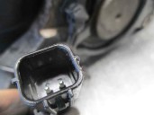 Recambio de mangueta delantera derecha para ssangyong rodius 2.0 td cat referencia OEM IAM 4J15  