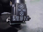 Recambio de mando elevalunas trasero derecho para mercedes-benz clase clk (w209) coupe 3.2 v6 18v cat referencia OEM IAM A209820