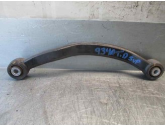 Recambio de brazo suspension superior trasero derecho para ssangyong rodius 2.0 td cat referencia OEM IAM 