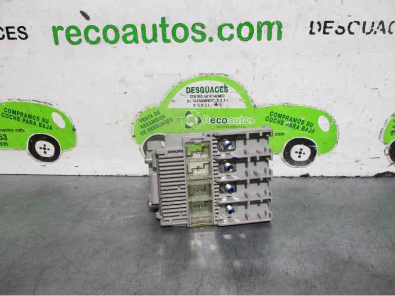 Recambio de caja reles / fusibles para citroën c4 aircross 1.6 hdi fap referencia OEM IAM 1607836780  