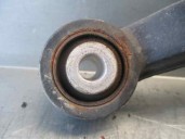 Recambio de brazo suspension superior trasero derecho para ssangyong rodius 2.0 td cat referencia OEM IAM 