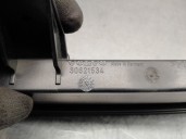 Recambio de luz central de freno para volvo v40 familiar 1.9 diesel cat referencia OEM IAM 30621534  