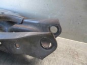 Recambio de brazo suspension inferior trasero izquierdo para ssangyong rodius 2.0 td cat referencia OEM IAM 