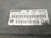Recambio de centralita motor uce para opel sintra 3.0 v6 cat referencia OEM IAM 90505779 0261203956 BOSCH