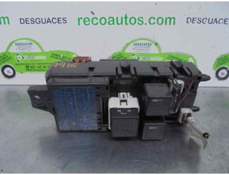 Recambio de caja reles / fusibles para mitsubishi space star (dg0) 1.9 di-d cat referencia OEM IAM MB953355 41030413 