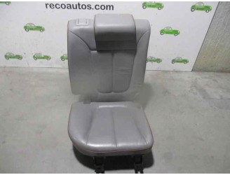Recambio de asientos trasero derecho para hyundai santa fe (bm) 2.2 crdi cat referencia OEM IAM 2613127 CUERO GRIS 5 PUERTAS