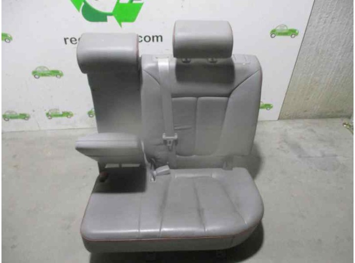 Recambio de asientos trasero izquierdo para hyundai santa fe (bm) 2.2 crdi cat referencia OEM IAM 2613128 CUERO GRIS 5 PUERTAS