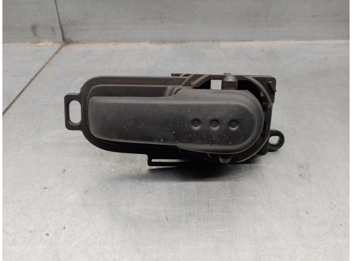 Recambio de maneta interior delantera derecha para nissan micra c+c (ck12e) referencia OEM IAM 5010800006  2 PUERTAS