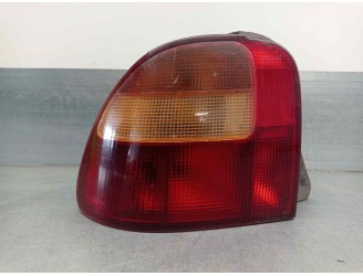 Recambio de piloto trasero izquierdo para mg serie 400 (rt) 2.0 turbodiesel referencia OEM IAM XFB101050  5 PUERTAS