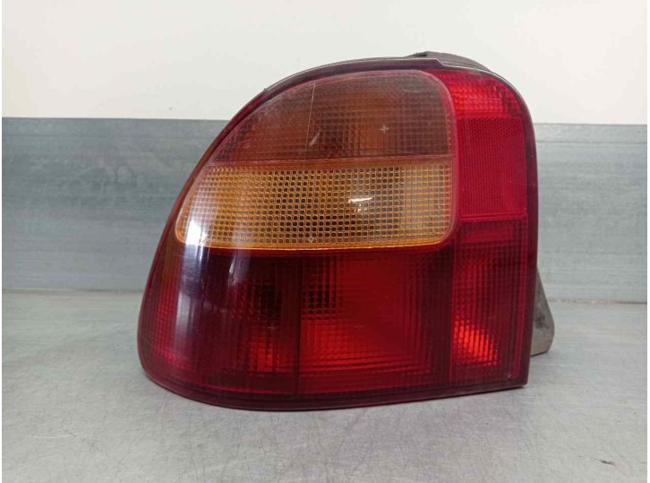 Recambio de piloto trasero izquierdo para mg serie 400 (rt) 2.0 turbodiesel referencia OEM IAM XFB101050 5 PUERTAS
