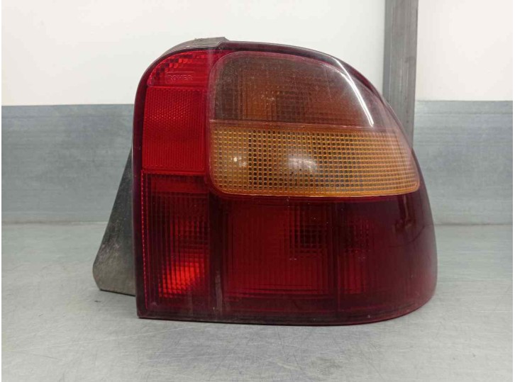 Replacement right rear light for MG Series 400 (RT) 2.0 Turbodiesel OEM IAM reference F00R02S102 5 DOORS