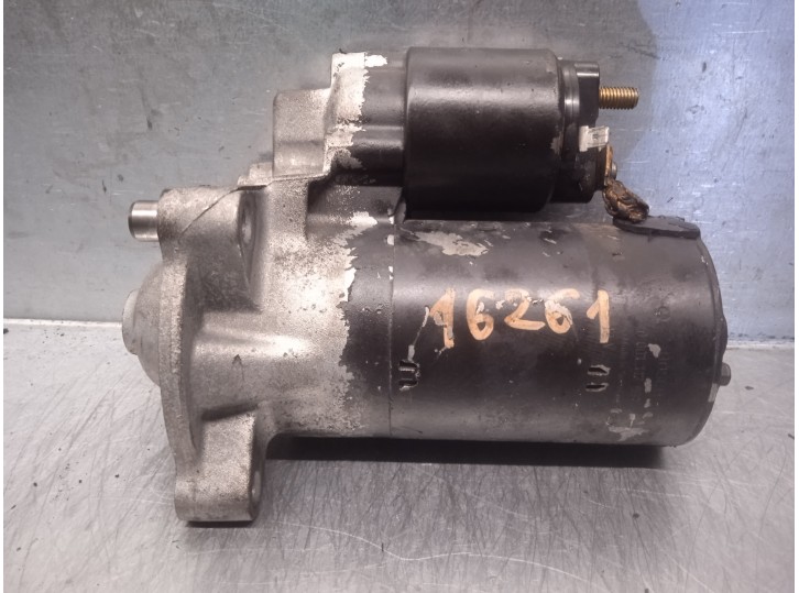 Recambio de motor arranque para peugeot 205 berlina 1.1 mito referencia OEM IAM 0001112007 0001112007 BOSCH