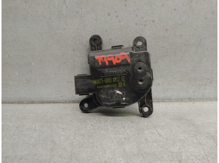 Recambio de motor calefaccion para kia rio 1.1 crdi cat referencia OEM IAM H400730880  