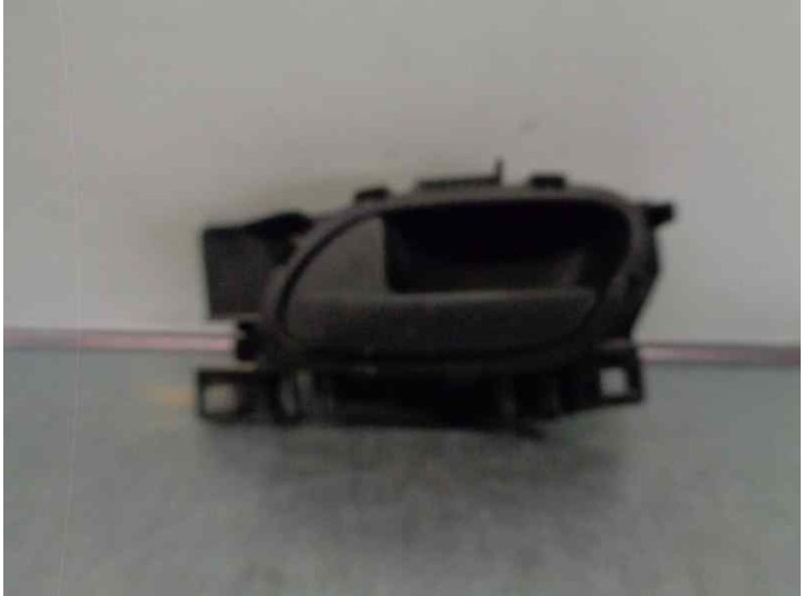 Recambio de maneta interior delantera izquierda para peugeot expert kasten 2.0 hdi fap referencia OEM IAM 96555515XT 