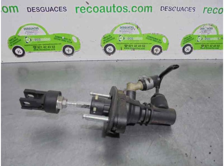 Recambio de bomba embrague para toyota auris 1.3 16v cat referencia OEM IAM 3142002031  