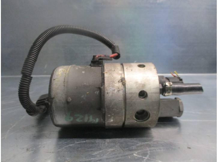 Recambio de bomba hidraulica para audi a6 avant (4b5) 2.5 v6 24v tdi referencia OEM IAM 8E0614175F 0265410050 BOSCH