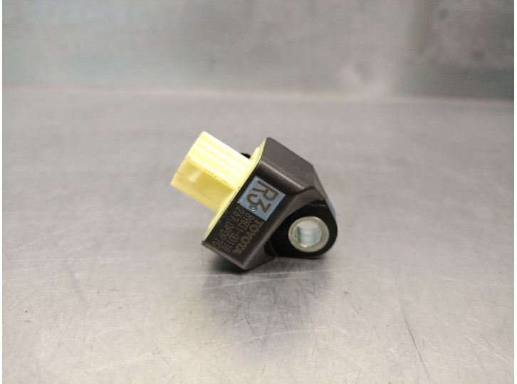 Recambio de sensor airbag para toyota yaris (_p21_, _pa1_, _ph1_) 1.5 hybrid (mxph10) referencia OEM IAM 898310D110 898310D110 