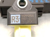 Recambio de sensor airbag para toyota yaris (_p21_, _pa1_, _ph1_) 1.5 hybrid (mxph10) referencia OEM IAM 898310D110 898310D110 
