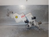 Recambio de bomba freno para kia rio 1.1 crdi cat referencia OEM IAM 585101W200  