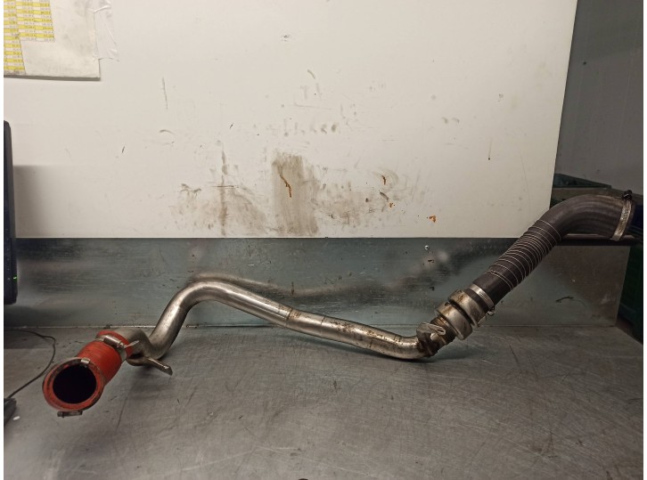 Recambio de tubo para peugeot 407 st sport referencia OEM IAM 