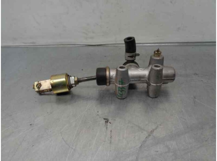 Recambio de bomba embrague para toyota avensis verso (m20) 1998 referencia OEM IAM 3142028151  