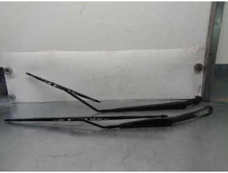 Recambio de brazo limpia delantero derecho para toyota avensis verso (m20) 1998 referencia OEM IAM 8521144080 8521144060 